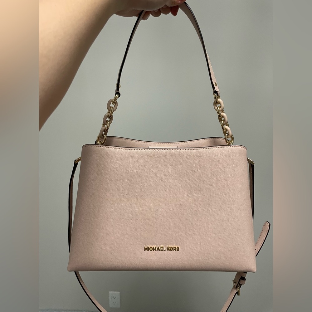 Michael Kors Medium Handbag